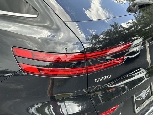 Used 2026 Genesis GV70 2.5T AWD/4WD image 35