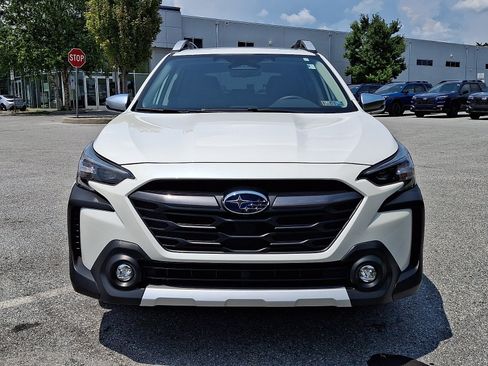 Certified 2025 Subaru Outback Touring XT AWD/4WD image 2