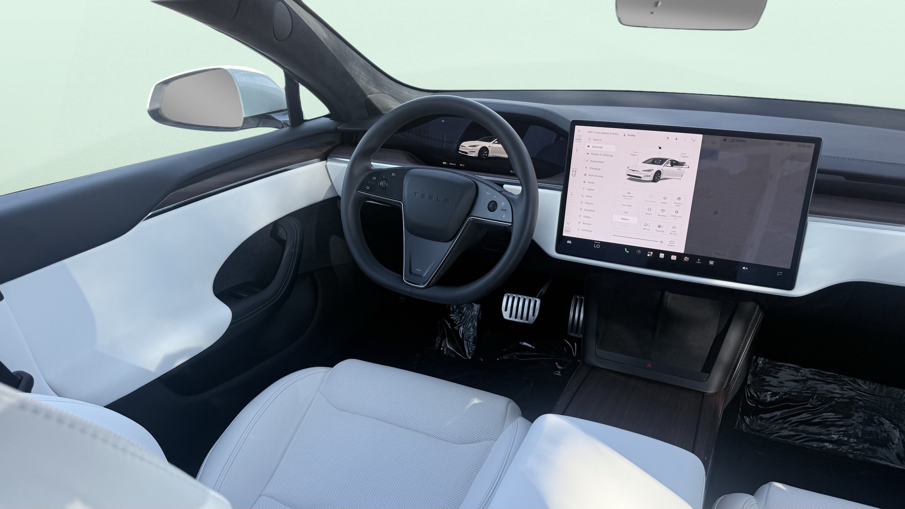 Used 2023 Tesla Model S AWD/4WD image 43