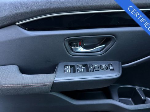 Certified 2025 Honda Pilot Sport image 11