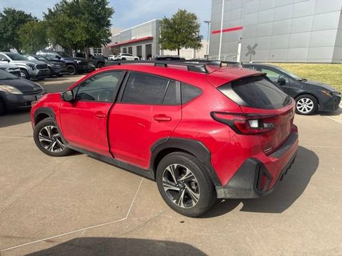Used 2024 Subaru Crosstrek 2.0i Premium AWD/4WD image 4