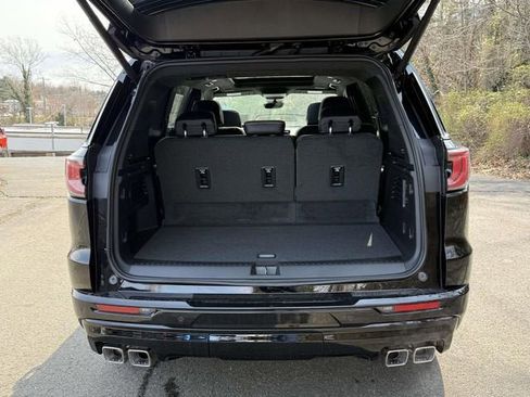 New 2026 GMC Acadia Denali Ultimate image 12