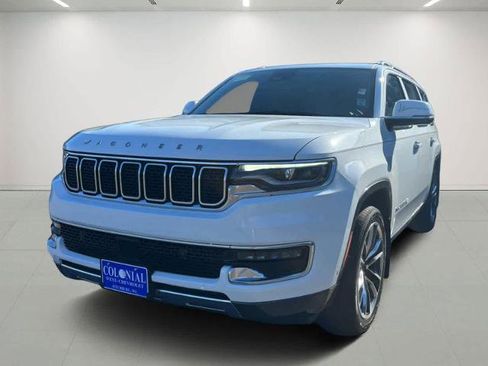 Used 2022 Jeep Wagoneer Series III w/ Premium Group I image 1