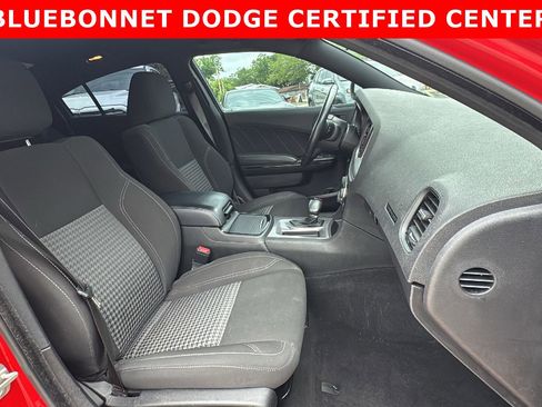 Used 2023 Dodge Charger SXT w/ Blacktop Package RWD image 31