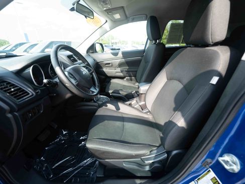 Used 2015 Mitsubishi Outlander Sport ES AWD/4WD image 9