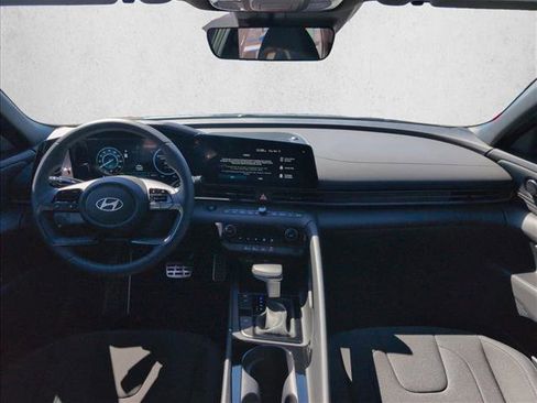 New 2026 Hyundai Elantra Sport image 18