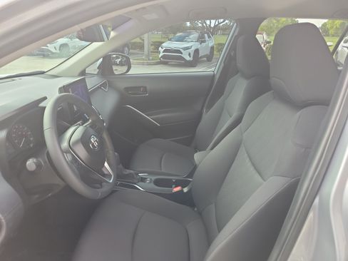 Used 2024 Toyota Corolla Cross LE FWD image 22