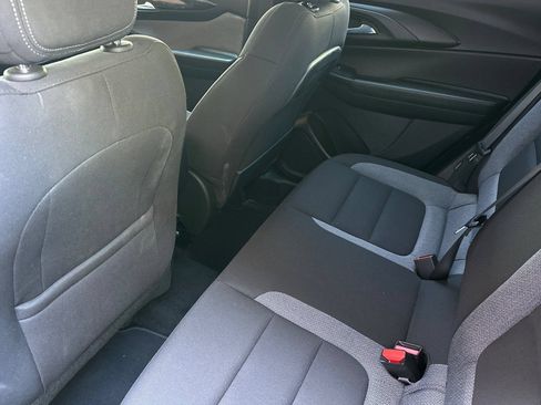 Used 2025 Chevrolet TrailBlazer LT AWD/4WD image 12