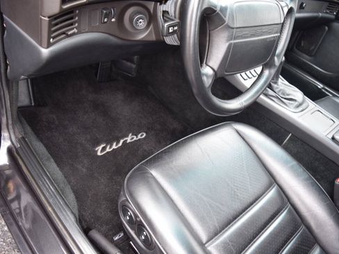 Used 1988 Porsche 944 Turbo RWD image 50