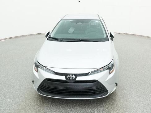New 2026 Toyota Corolla LE image 2