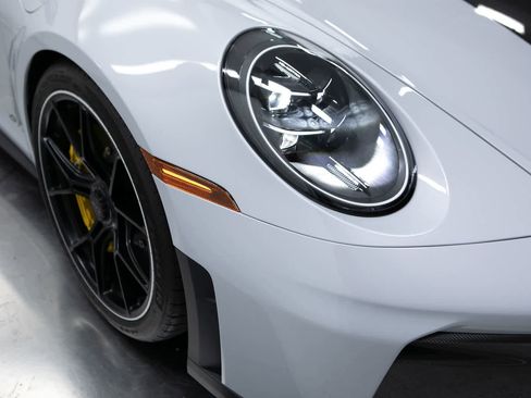 Used 2026 Porsche 911 GT3 RWD image 12