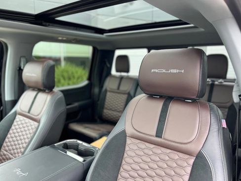 New 2025 Ford F250 Lariat w/ Lariat Ultimate Package image 24