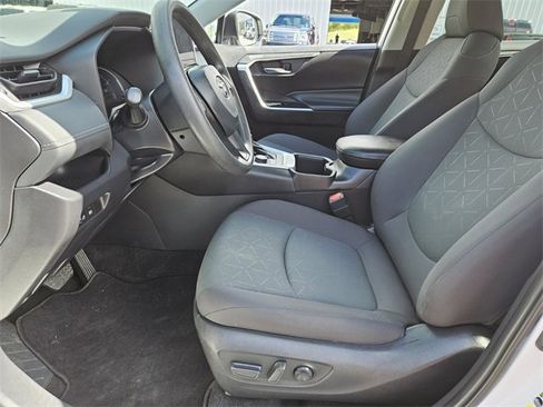 Used 2024 Toyota RAV4 XLE image 8