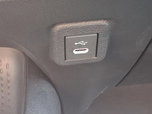 Used 2024 Toyota Corolla SE FWD image 16