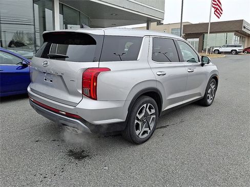 Used 2025 Hyundai Palisade SEL AWD/4WD image 3