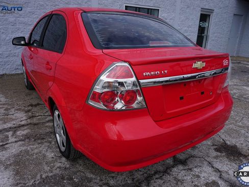 Used 2011 Chevrolet Aveo LT image 9