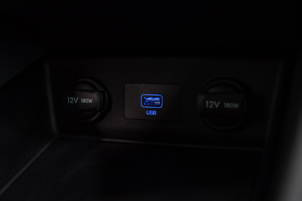 Used 2020 Hyundai Ioniq Blue FWD image 28