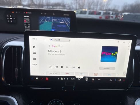 Used 2025 Ford Expedition Max Platinum w/ Stealth Performance Package image 15