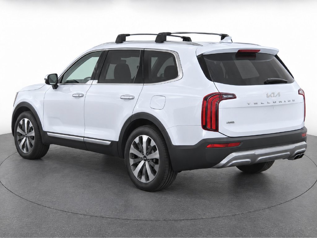 Used 2022 Kia Telluride S AWD/4WD image 3