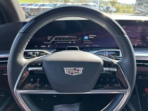 Used 2025 Cadillac Escalade Premium Luxury w/ Touring Package AWD/4WD image 26