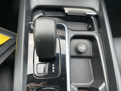 Used 2025 Volvo XC60 B5 Plus image 51