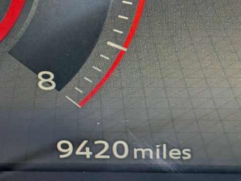 Certified 2025 Nissan Kicks SR image 19