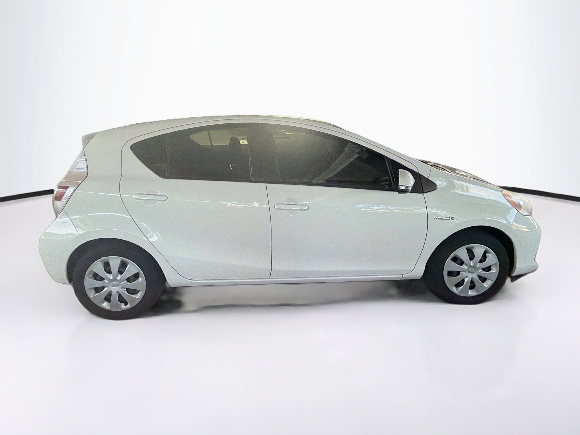 Used 2012 Toyota Prius C Two FWD image 10