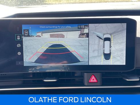 Used 2025 Kia Carnival SX Prestige image 15