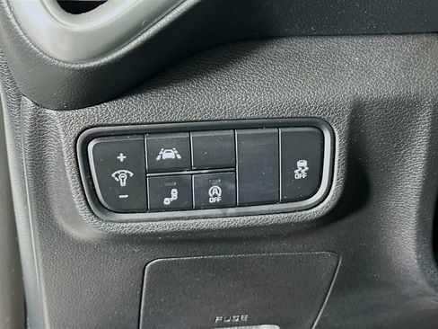 Used 2021 Kia Soul S FWD image 17
