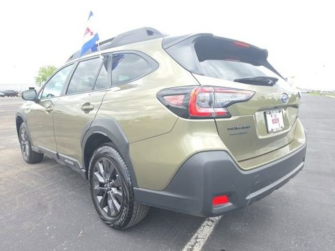 Certified 2025 Subaru Outback Onyx Edition AWD/4WD image 5