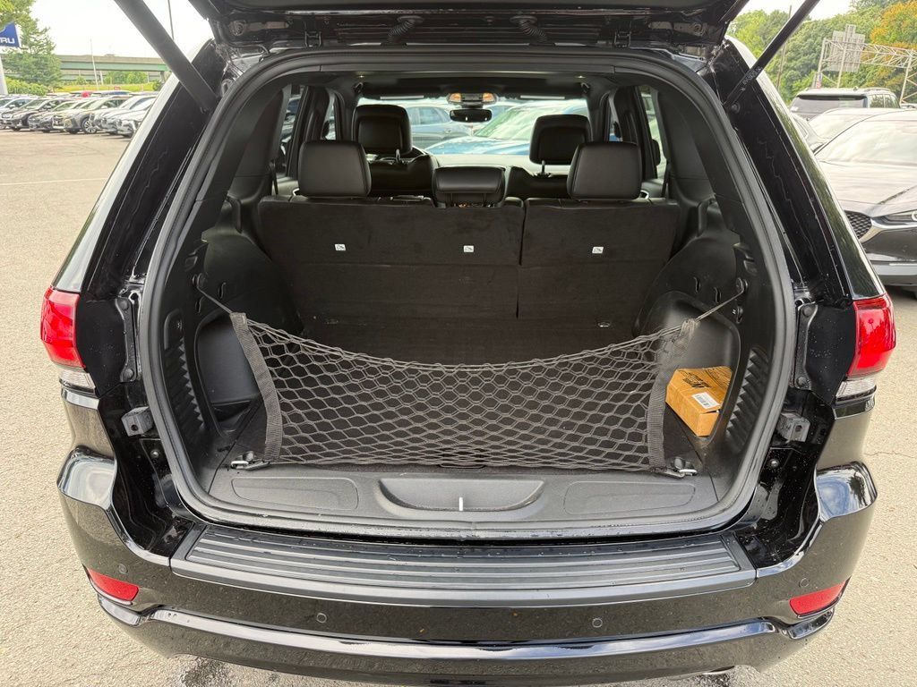 Used 2022 Jeep Grand Cherokee Laredo X AWD/4WD image 27