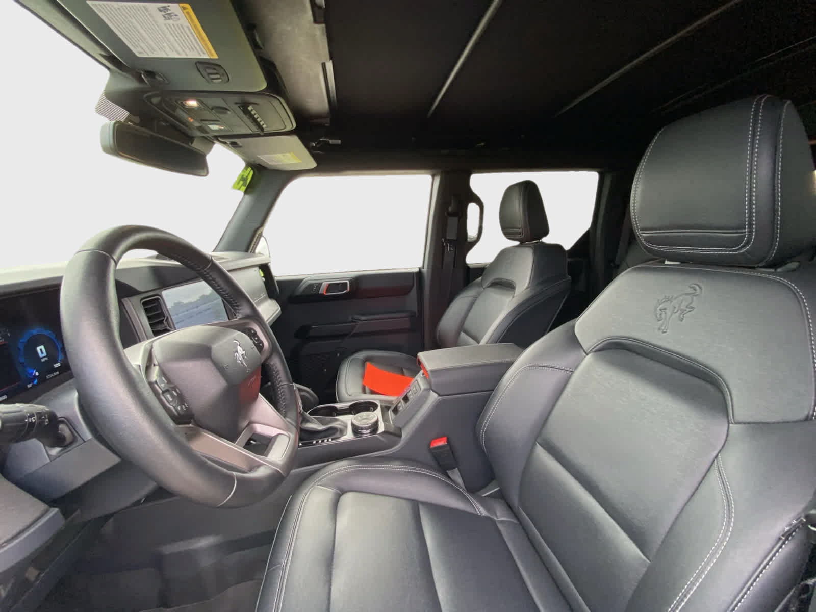 Used 2025 Ford Bronco Badlands AWD/4WD image 11
