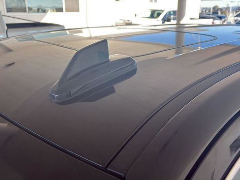 Used 2020 GMC Sierra 1500 Denali w/ Denali Premium Package image 9