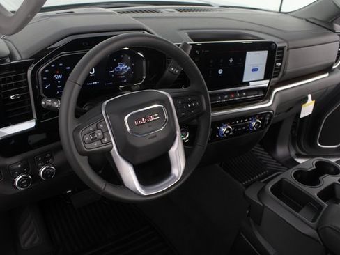 New 2026 GMC Sierra 2500 SLE w/ SLE Convenience Package image 8