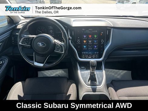 Used 2024 Subaru Outback Premium AWD/4WD image 18