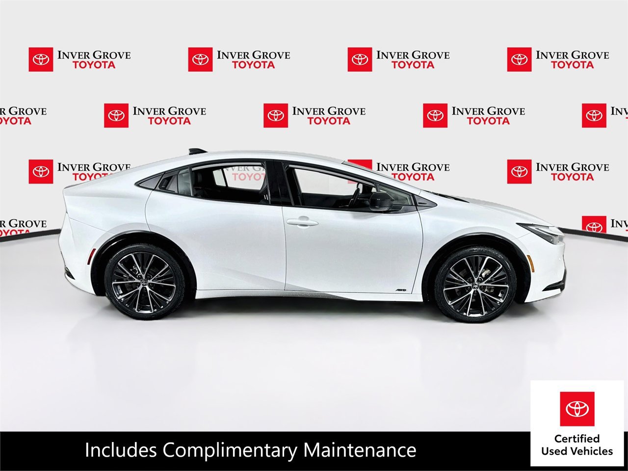 Certified 2026 Toyota Prius XLE AWD/4WD image 4