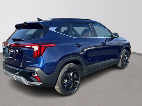 New 2026 Kia Seltos EX image 7