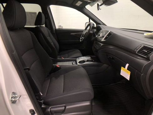 Used 2020 Honda Passport Sport image 27