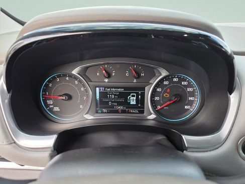 Used 2019 Chevrolet Traverse LT FWD image 35
