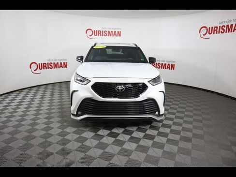 Used 2022 Toyota Highlander XSE AWD/4WD image 41