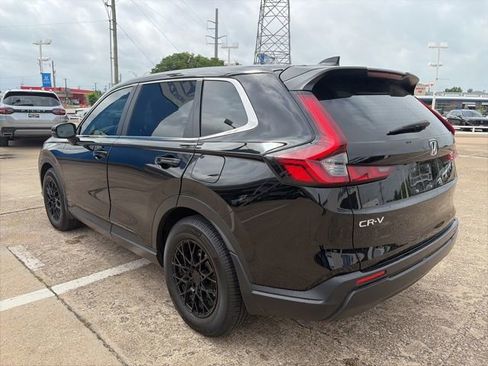 Used 2024 Honda CR-V LX image 4