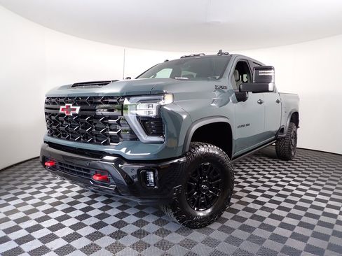 New 2026 Chevrolet Silverado 2500 ZR2 w/ LPO, Dark Essentials Package AWD/4WD image 2
