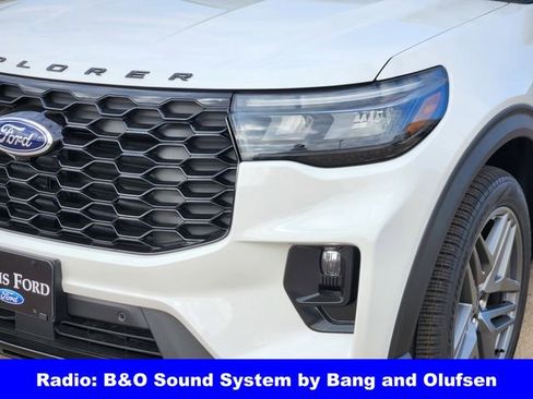 New 2026 Ford Explorer ST-Line w/ ST-Line Street Pack image 8