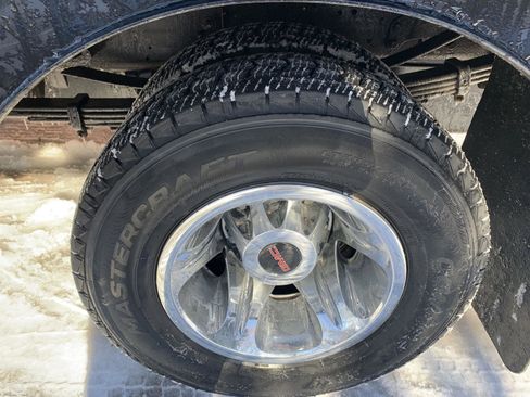 Used 2022 GMC Sierra 3500 SLE w/ SLE Convenience Package image 36