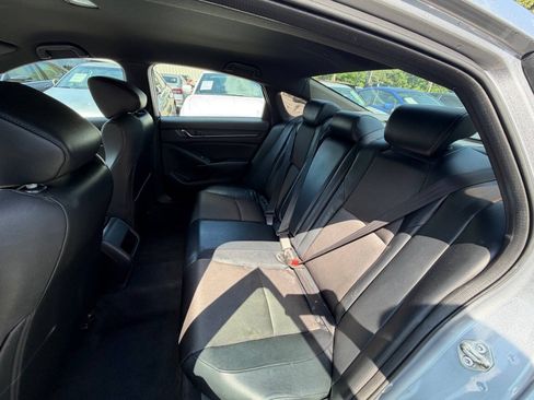 Used 2018 Honda Accord Sport image 26