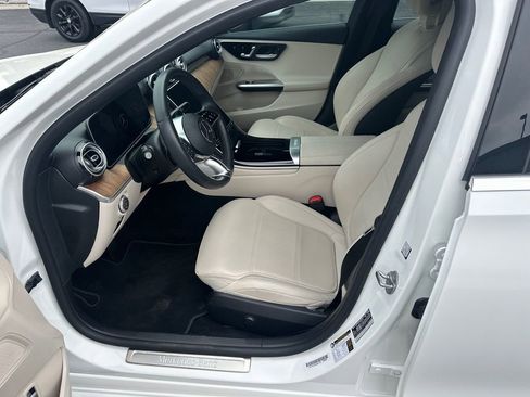 Certified 2023 Mercedes-Benz C 300 Sedan image 3