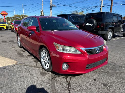 Used 2012 Lexus CT 200h image 9