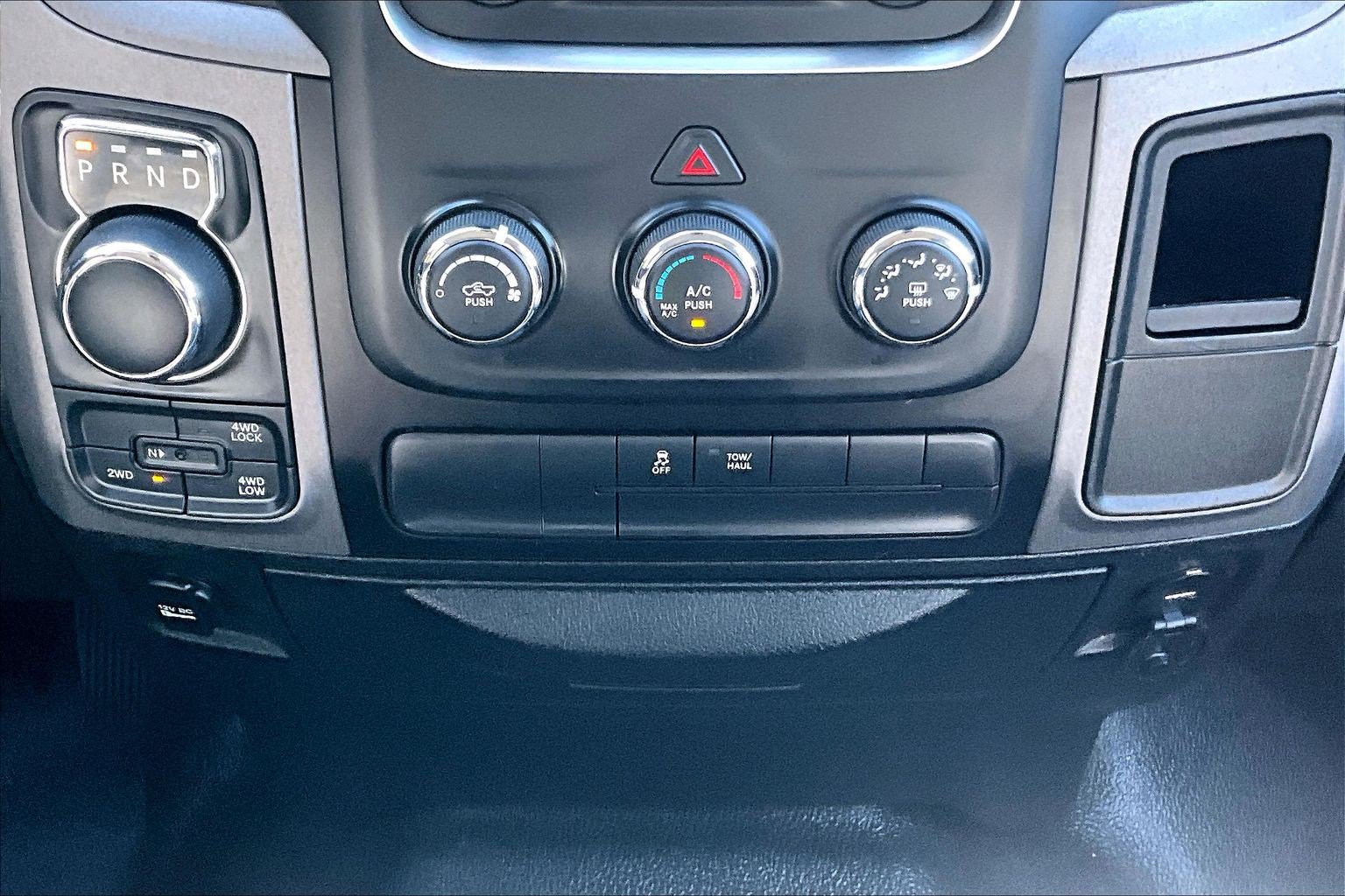 Used 2018 RAM 1500 Tradesman w/ Protection Group AWD/4WD image 27