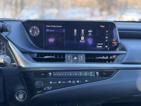 Used 2019 Lexus ES 350 w/ Premium Package image 25