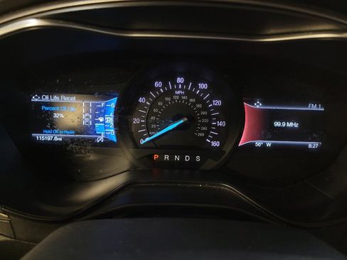 Used 2019 Ford Fusion SE w/ Equipment Group 151A FWD image 23